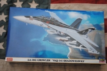 images/productimages/small/EA-18G Growler VAQ-141 Hasegawa 01983 voor.jpg